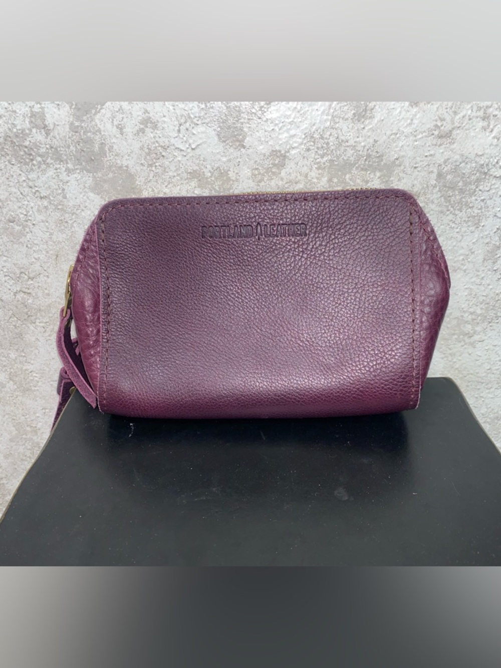 Portland Leather Goods Plum Zip Tight Belt Bag